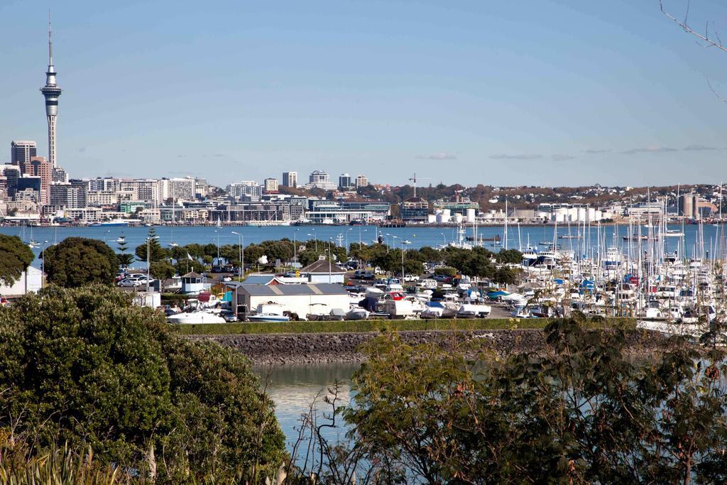 Vr Takapuna Auckland Exterior photo